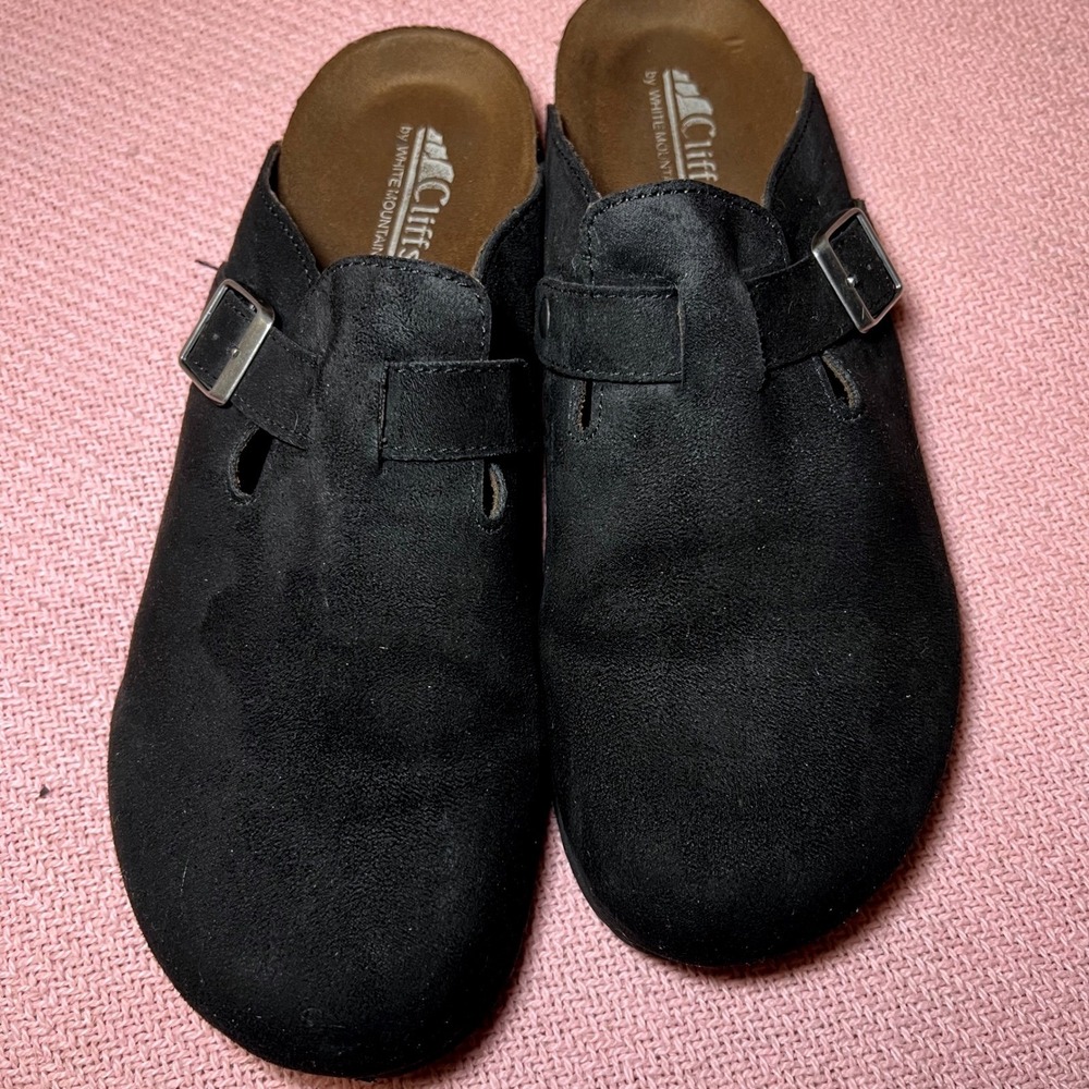 Cliffs by White Mountain Brylee Black Suede Clog Mules Womens 10M Buckle Slip On